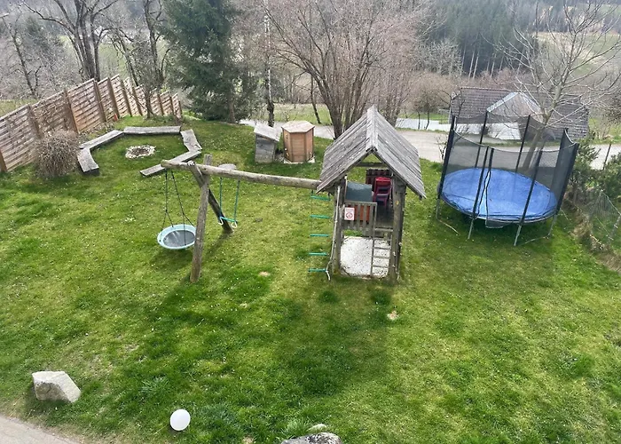Little Farm Apartments